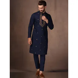 KISAH Geometric Embroidered Mandarin Collar Straight Kurta-picture-23