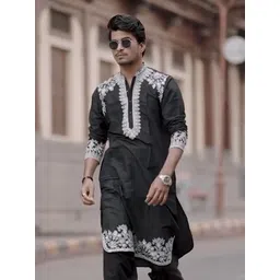 KISAH Men Embroidered Thread Work Kurta-picture-20