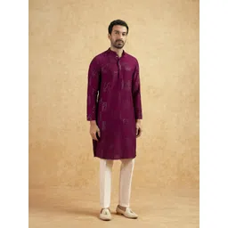 KISAH Men Floral Embroidered Kurta-picture-19