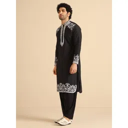 KISAH Men Floral Embroidered Thread Work Mandarin Collar Cotton Silk Straight Kurta image 3