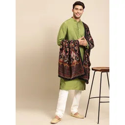 KISAH Men Green & White Kurta with Churidar & Shawl-picture-25