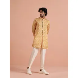 KISAH Men Printed Mandarin Collar Kurta-picture-24