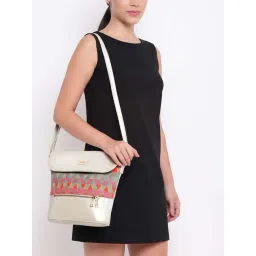 KLEIO White Textured Medium Sling Handbag image 2