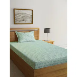 KLOTTHE Green & White Geometric Printed 300TC Single Bedsheet With 1 Pillow Cover-picture-39