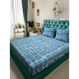 Klotthe Turquoise Cotton Blend Printed 300 TC King Flat Bedsheet with 2 Pillow Covers-picture-13