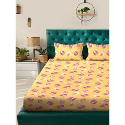 KLOTTHE Yellow Cartoon Printed 400 TC Cotton Fitted Bedsheet & Pillow Covers 2.50 x 2.25 m-picture-29