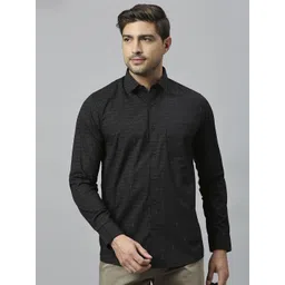 Klub Fox Men Slim Fit Horizontal Stripes Opaque Striped Casual Shirt-picture-19