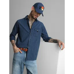 Klub Fox Men Slim Fit Spread Collar Vertical Striped Cotton Casual Shirt-picture-22