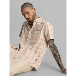 Klub Fox Men Slim Fit Spread Collar Windowpane Checked Cotton Casual Shirt-picture-33