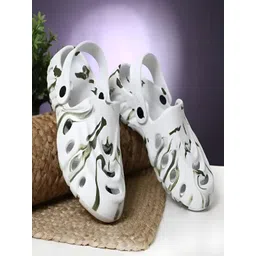 KNIEVL Men Printed Clogs-picture-7