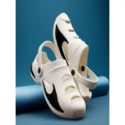 KNIEVL Men Self Designed Clogs-picture-2