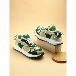 knoos Men Colourblocked Sneakers-picture-22