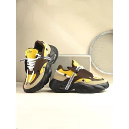 knoos Men Colourblocked Sneakers image 1