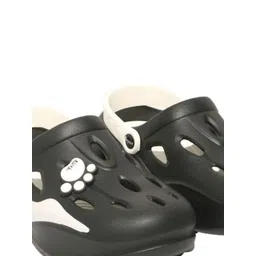 Koblerr Men Self Design Lightweight Clogs image 2