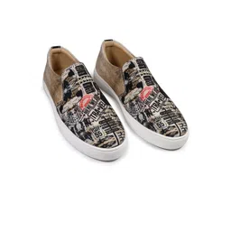 KobSook Men Printed Slip On Sneakers-picture-24