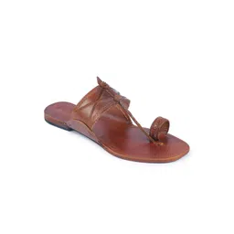 KORAKARI Men Textured Ethnic Leather Comfort Sandals-picture-32