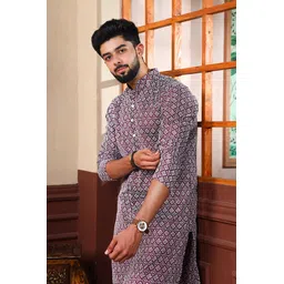 koshin Men Printed Khadi Silk Straight Kurta-picture-35
