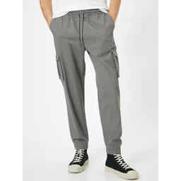 Koton Men Mid-Rise Slim Fit Cotton Cargos Trouser-picture-25