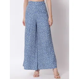 Kotty Women Blue and White Floral Printed Relaxed Flared High-Rise Trousers-picture-26