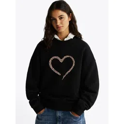 Kotty Women Heart Printed Oversized Pullover Sweatshirt-picture-24