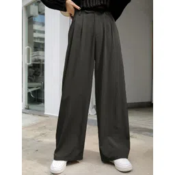 Kotty Women Relaxed Straight Leg Straight Fit High-Rise Easy Wash Pleated Trousers-picture-43