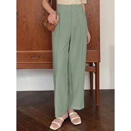 Kotty Women Relaxed Straight Leg Straight Fit High-Rise Pleated Trouser-picture-32