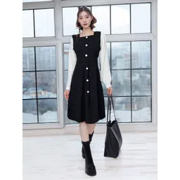 KPOP Colourblocked A-Line Midi Dress image 2