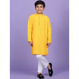 KRAFT INDIA Boys Ethnic Motifs Embroidered Mandarin Collar Chikankari Kurta with Pyjamas-picture-11