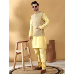 KRAFT INDIA Men Floral Solid Kurta with Churidar & Nehru Jacket-picture-17
