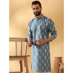 KRAFT INDIA LUXE Men Floral Embroidered Thread Work Kurta-image-39