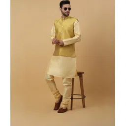 Men Silk Blend Kurta Pyjama Ethnic Jacket Set-image-12