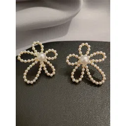 Krelin Gold-Plated Pearls Beaded Floral Shaped Studs-picture-22