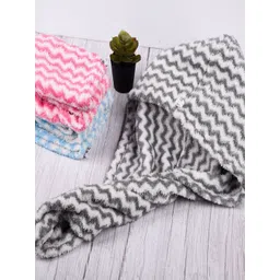 Kuber Industries Grey 4 Pieces Striped 380 GSM Bath Towels-picture-29