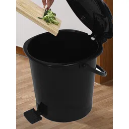 Kuber Industries Red & Black 2 Pieces Durable Pedal Dustbins With Handle 7 L Each-picture-25