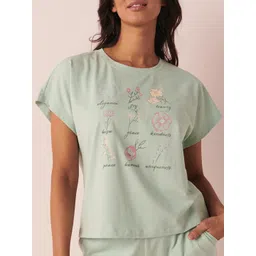 La Vie en Rose Graphic Printed Round Neck Extended Sleeves T-shirt-image-13