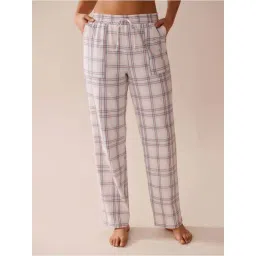 La Vie En Rose White Cotton Regular Fit Checks Pyjamas-picture-42
