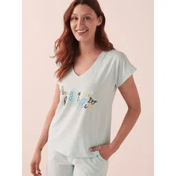 La Vie en Rose Women Typography Printed V-Neck T-shirt-image-15