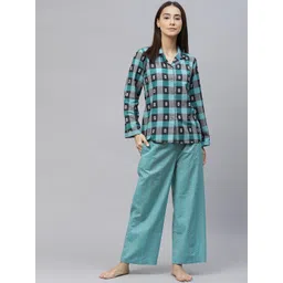 Laado - Pamper Yourself Women Green & White Checked Cotton Pyjama Set-picture-19