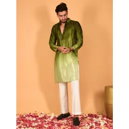 Laalzari Men Green Ombre Kurta-picture-20