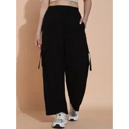 Lady Stark Women Regular Fit Mid-Rise Flat-Front Cargo-picture-36