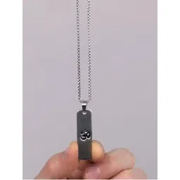 LAKSH Men Silver Pendant image 2