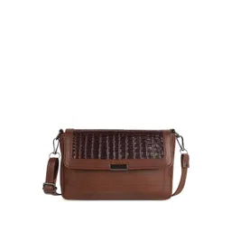 Lancer Sling Bag-picture-18