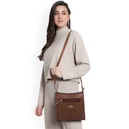 Lancer Sling Bag image 3