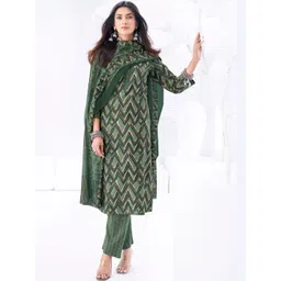 Larqi Women Chevron Printed Cotton Kurta with Trousers & Dupatta-picture-24