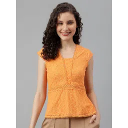 Latin Quarters Floral Printed V-Neck Cap Sleeves Regular Top-picture-29