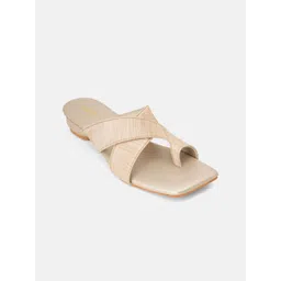 Lavie Textured Block Sandals-picture-36