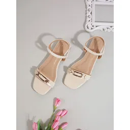 Lazera Women Open Toe Flats-picture-10