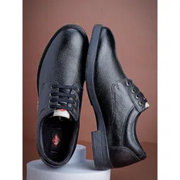 Lee Cooper Men Lace-Up Textured Leather Formal Derby Shoes-picture-34