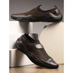 LEEPEETER Men Slip-On Sneakers-picture-33