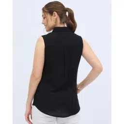 leia Women Regular Fit Classic Shirt image 2